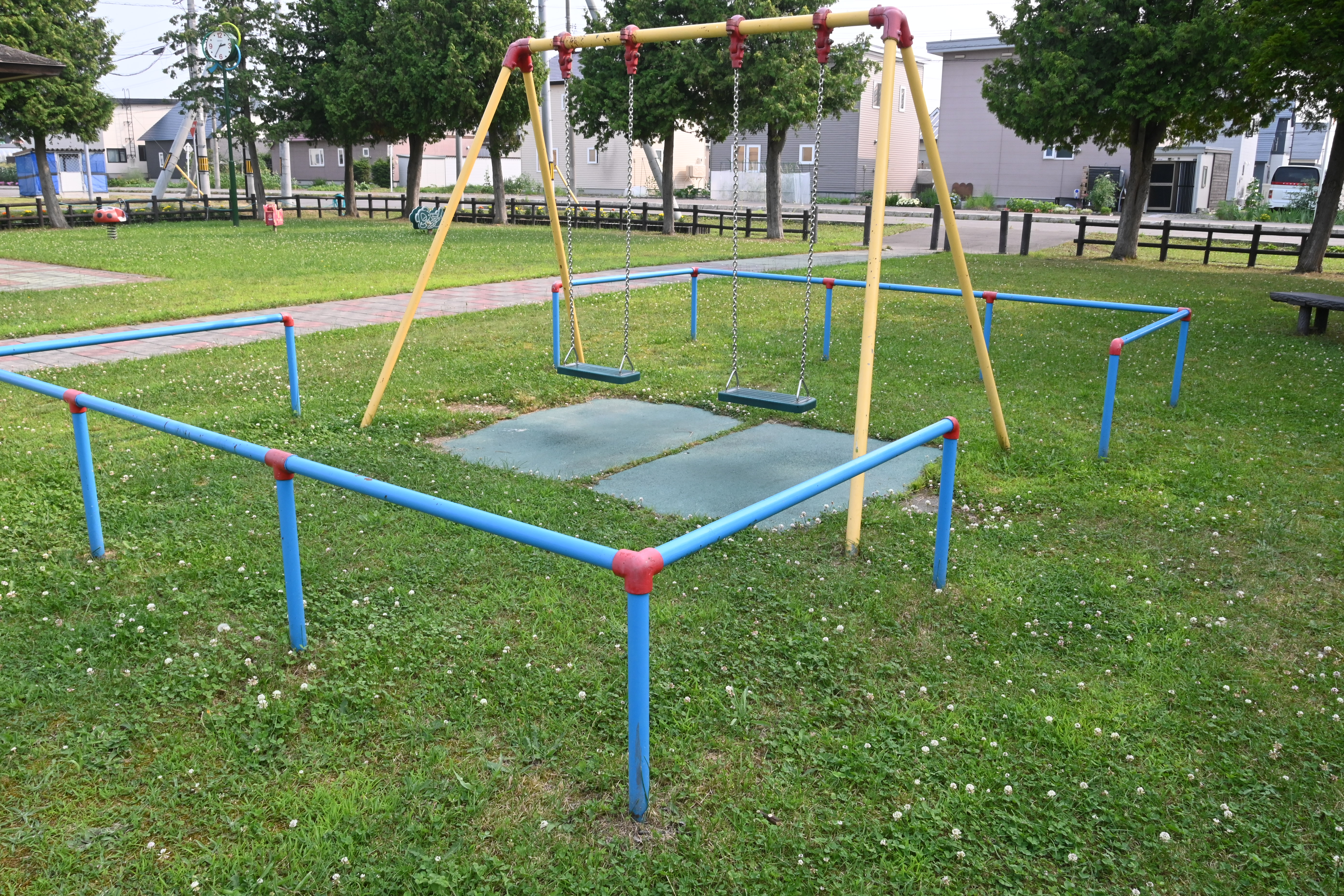 そよかぜ公園・ブランコの画像