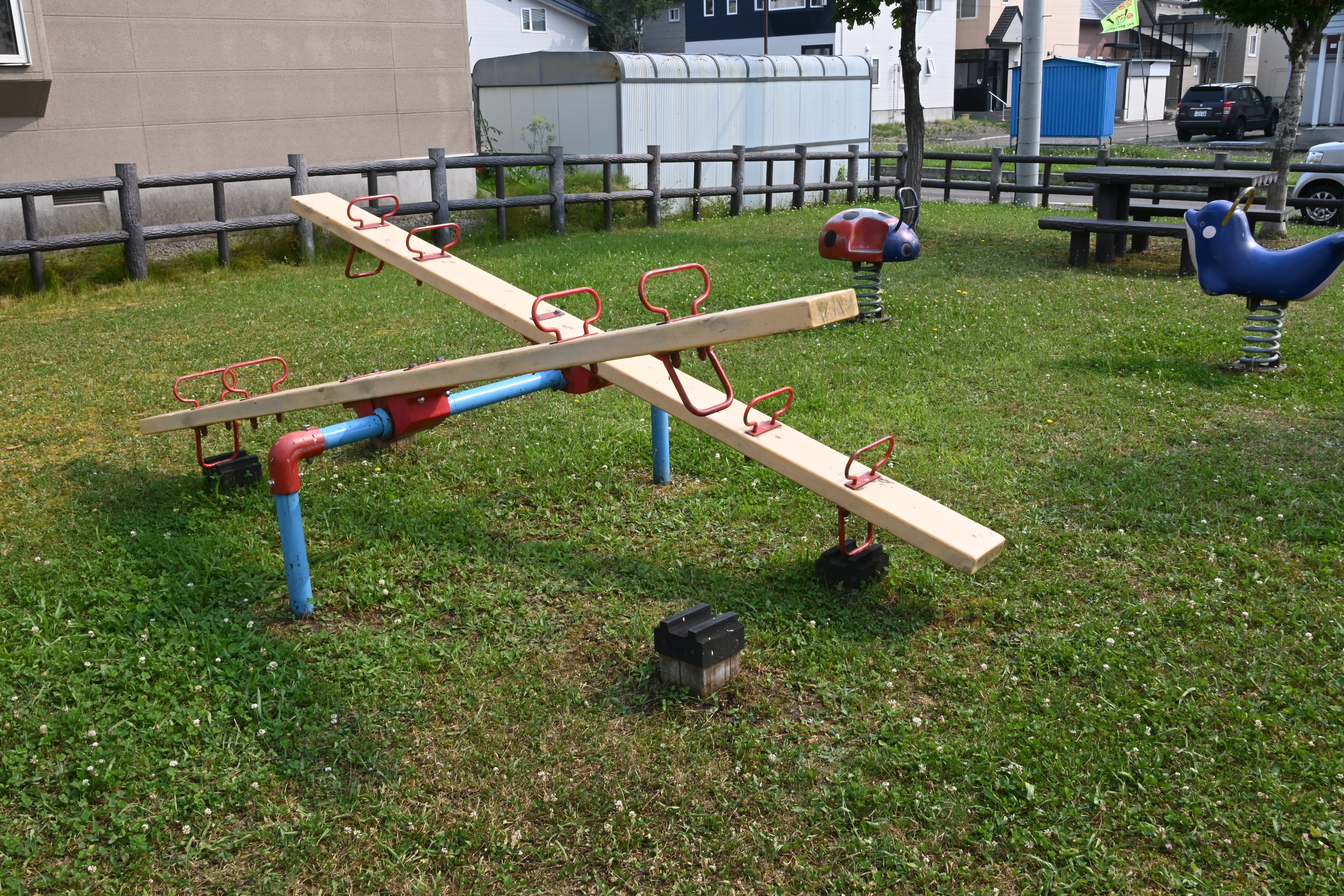 どんぐり公園・シーソーの画像