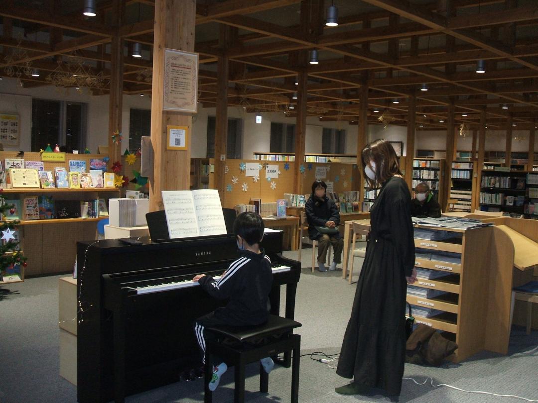 音楽のある図書室1